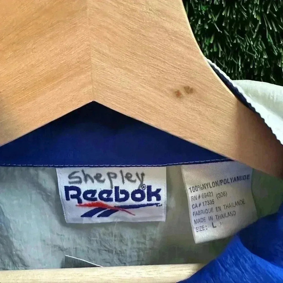 Vintage Reebok 1/2 Zip Light Jacket Large - Picture 3 of 5